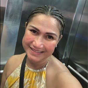 Meet your Posher, Maria elena